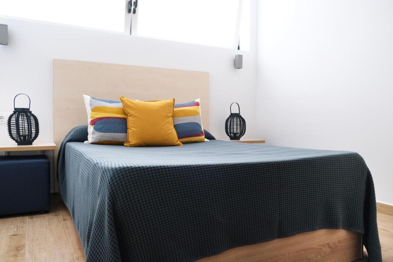 Take Surf Hostel Conil Conil De La Frontera Εξωτερικό φωτογραφία