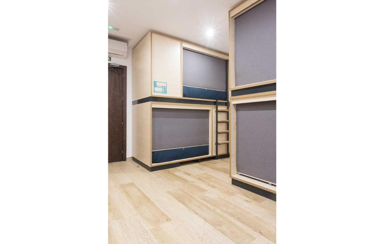 Take Surf Hostel Conil Conil De La Frontera Εξωτερικό φωτογραφία