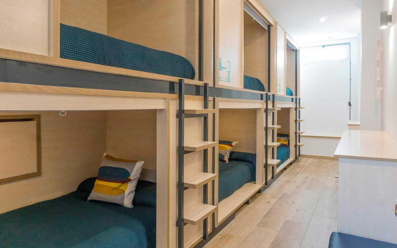 Take Surf Hostel Conil Conil De La Frontera Εξωτερικό φωτογραφία