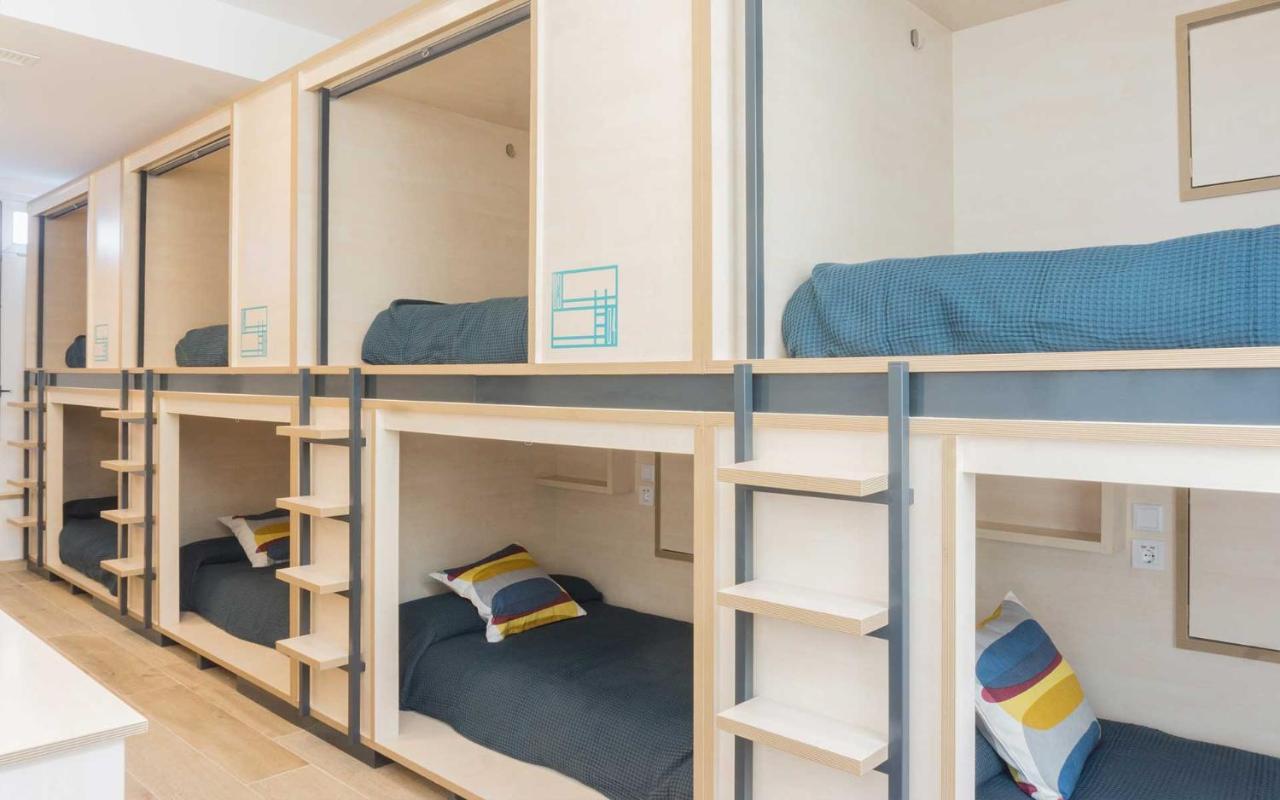 Take Surf Hostel Conil Conil De La Frontera Εξωτερικό φωτογραφία