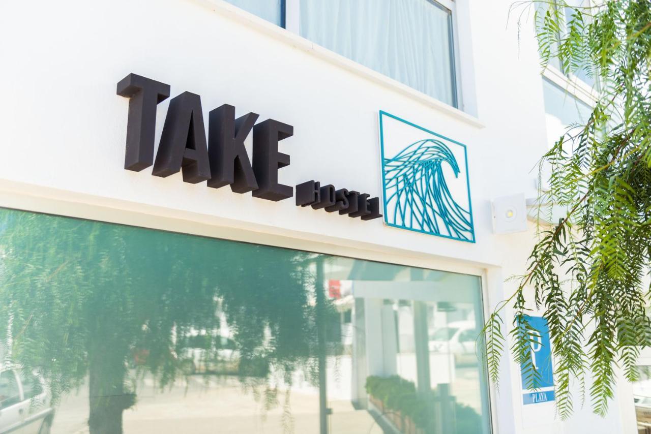 Take Surf Hostel Conil Conil De La Frontera Εξωτερικό φωτογραφία