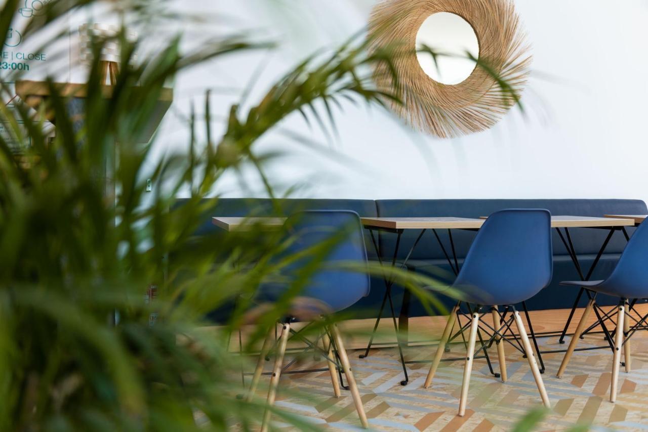 Take Surf Hostel Conil Conil De La Frontera Εξωτερικό φωτογραφία