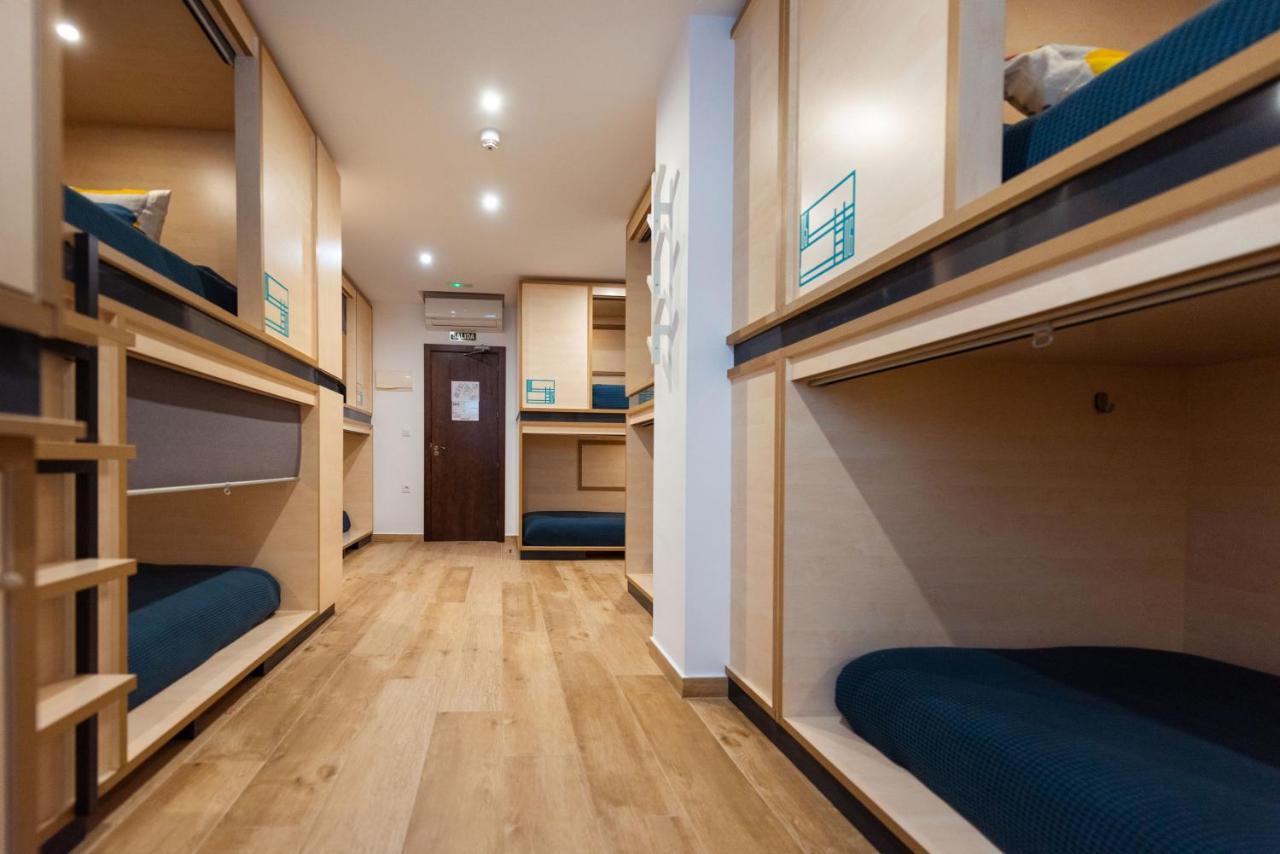 Take Surf Hostel Conil Conil De La Frontera Εξωτερικό φωτογραφία