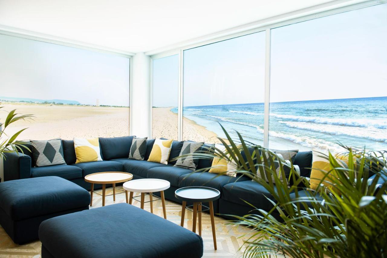 Take Surf Hostel Conil Conil De La Frontera Εξωτερικό φωτογραφία