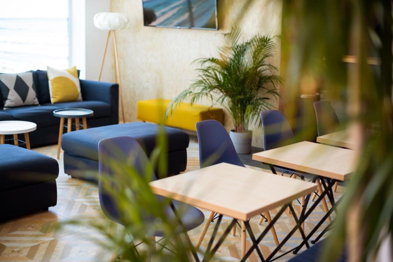 Take Surf Hostel Conil Conil De La Frontera Εξωτερικό φωτογραφία